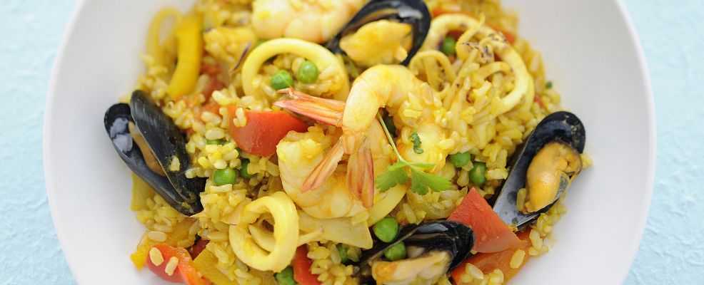 Paella-di-pesce-986x400